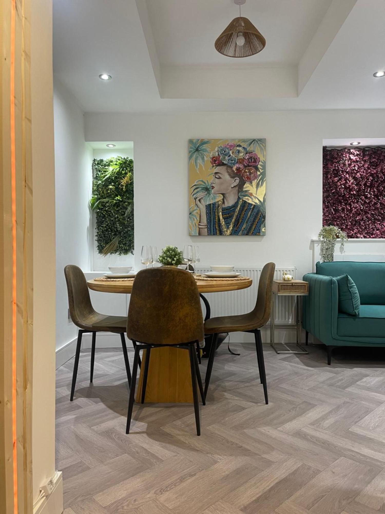 Ilayda Stays - 22 Alexandra Street Порт-Толбот Экстерьер фото